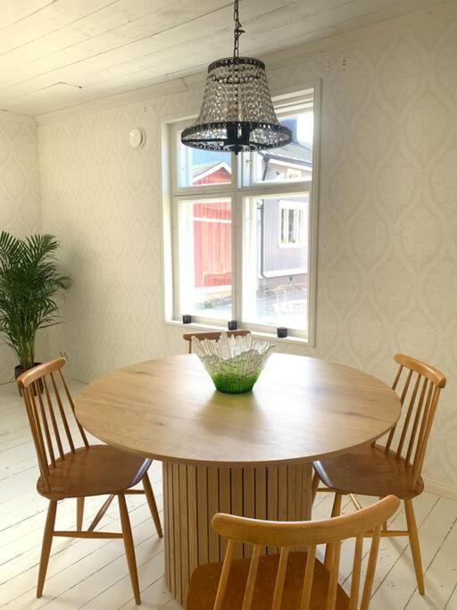 Ferienwohnung In The Heart Of Old Rauma Exterior foto